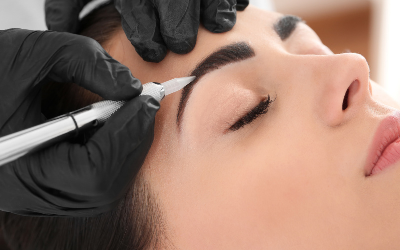 Process of headbrow tinting
